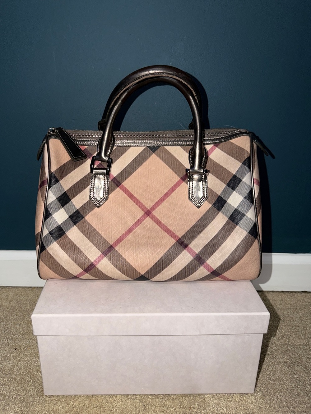 *AUTHENTIC* Vintage Burberry Nova Check Boston Bag